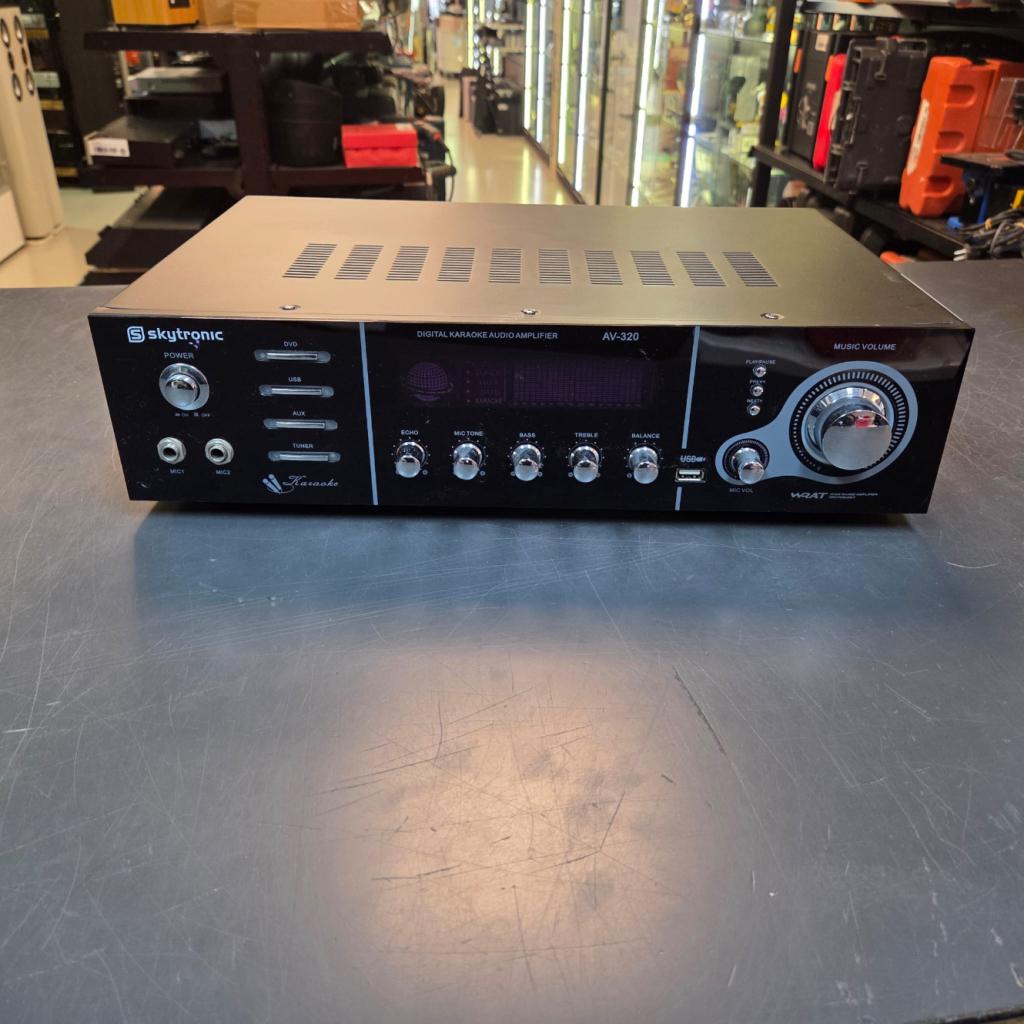 Skytronic AV-320 - 5-Kanaals Surround versterker MP3, Audio, Tv en Foto, Versterkers en Receivers, Zo goed als nieuw