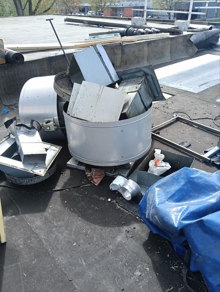 Gratis oud ijzer op te halen bij Renault garage Terwolde, Doe-het-zelf en Verbouw, Metalen, Ophalen of Verzenden