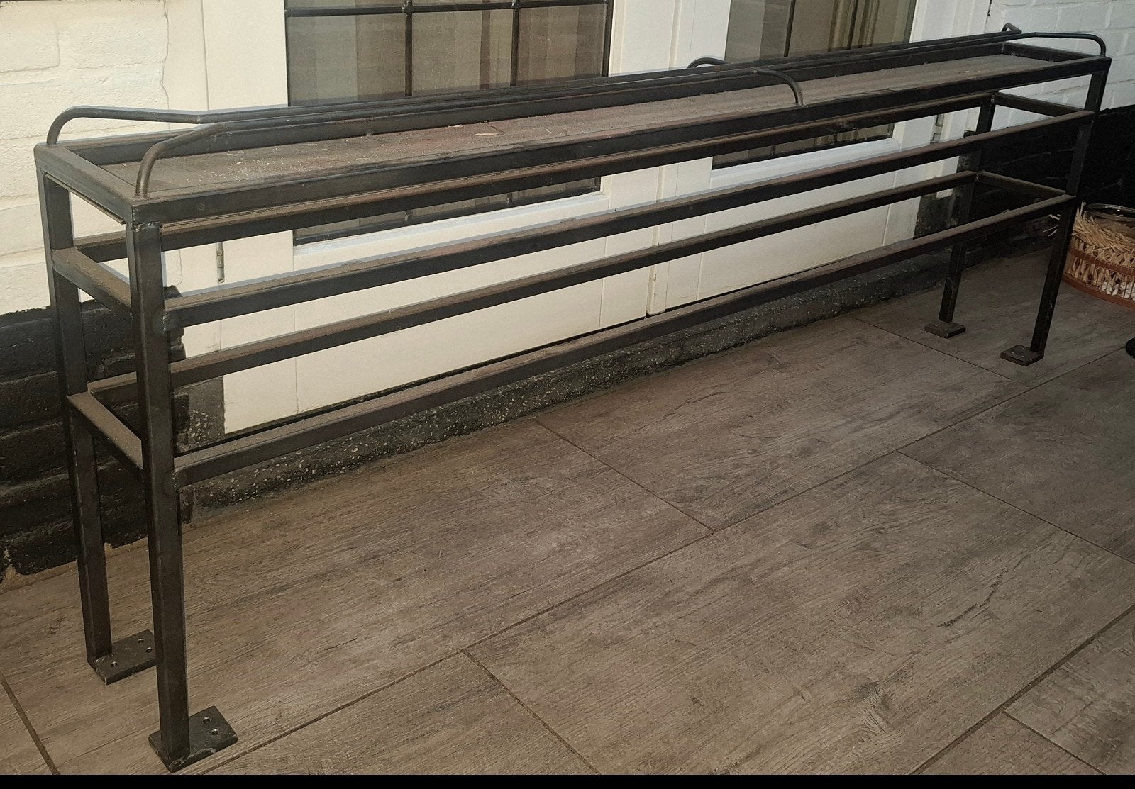 Stalen Wijnrek voor Boven Bar - Robuust en Stijlvol, Ophalen, 50 – 75, 15 tot 25 flessen, Nieuw