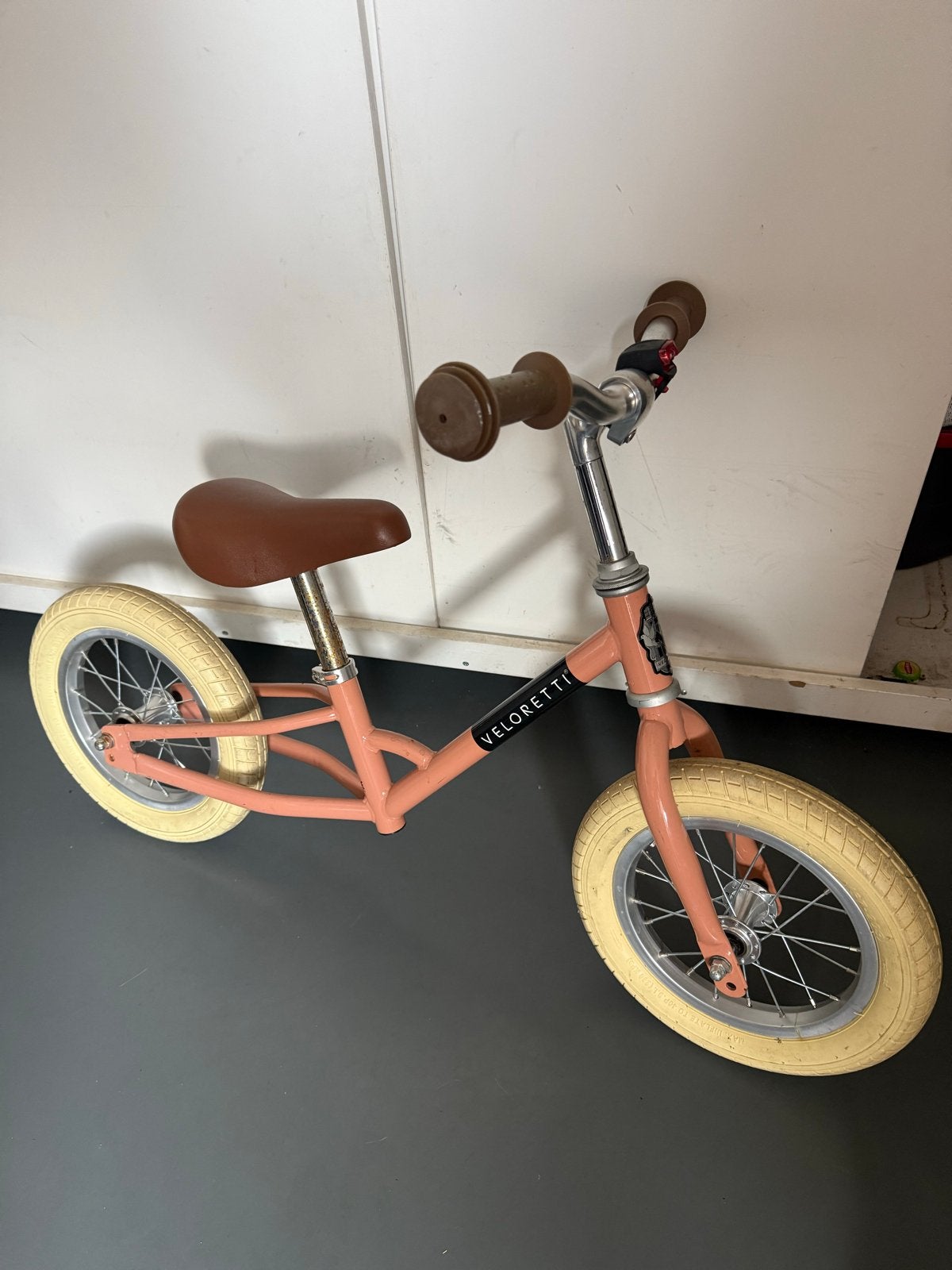 Veloretti loopfiets in goede staat, Ophalen, Gebruikt, Minder dan 16 inch