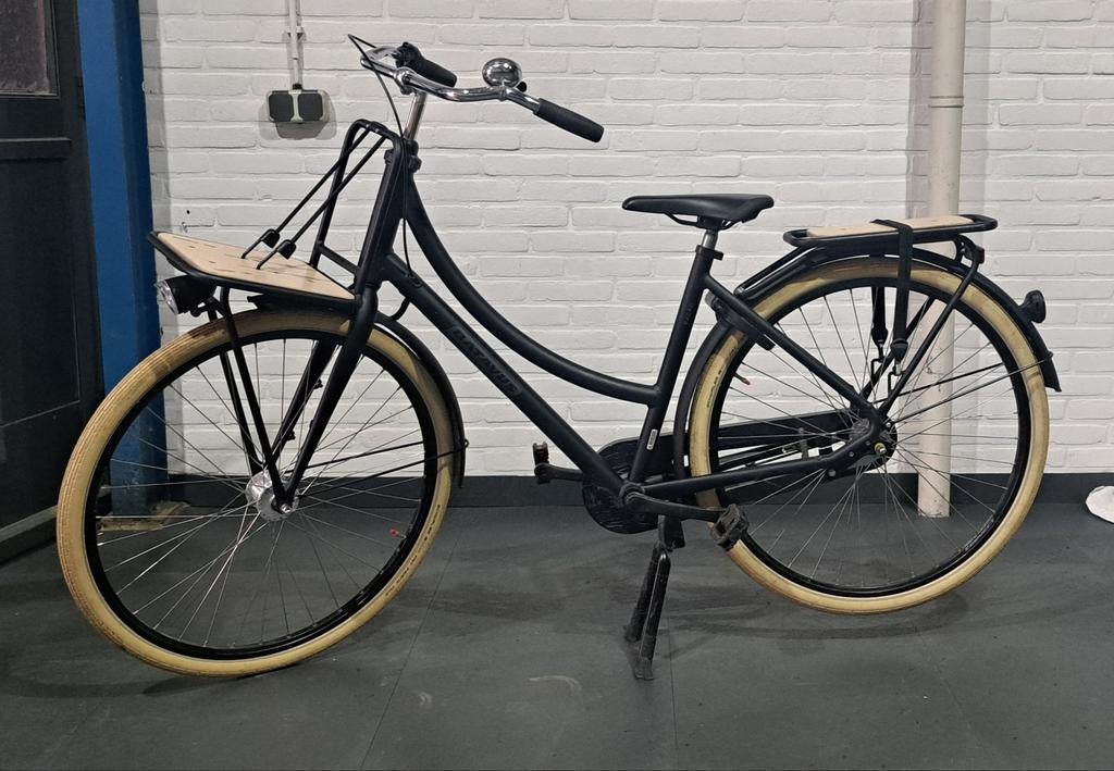 Batavus meisjes fiets in nieuwstaat, Ophalen, Terugtraprem, Versnellingen, Batavus