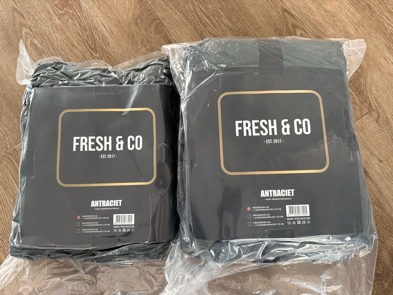 2x Teddy Dekbedovertrek Antraciet - Fresh & Co eenpersoons, Overige merken, Jongetje of Meisje, Nieuw, Ophalen of Verzenden