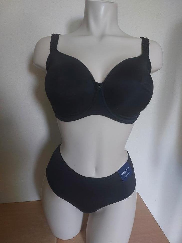 Nieuw prima donna perle
Beugel bh 70h
hipster 40m, ., Zwart, Ophalen of Verzenden, BH
