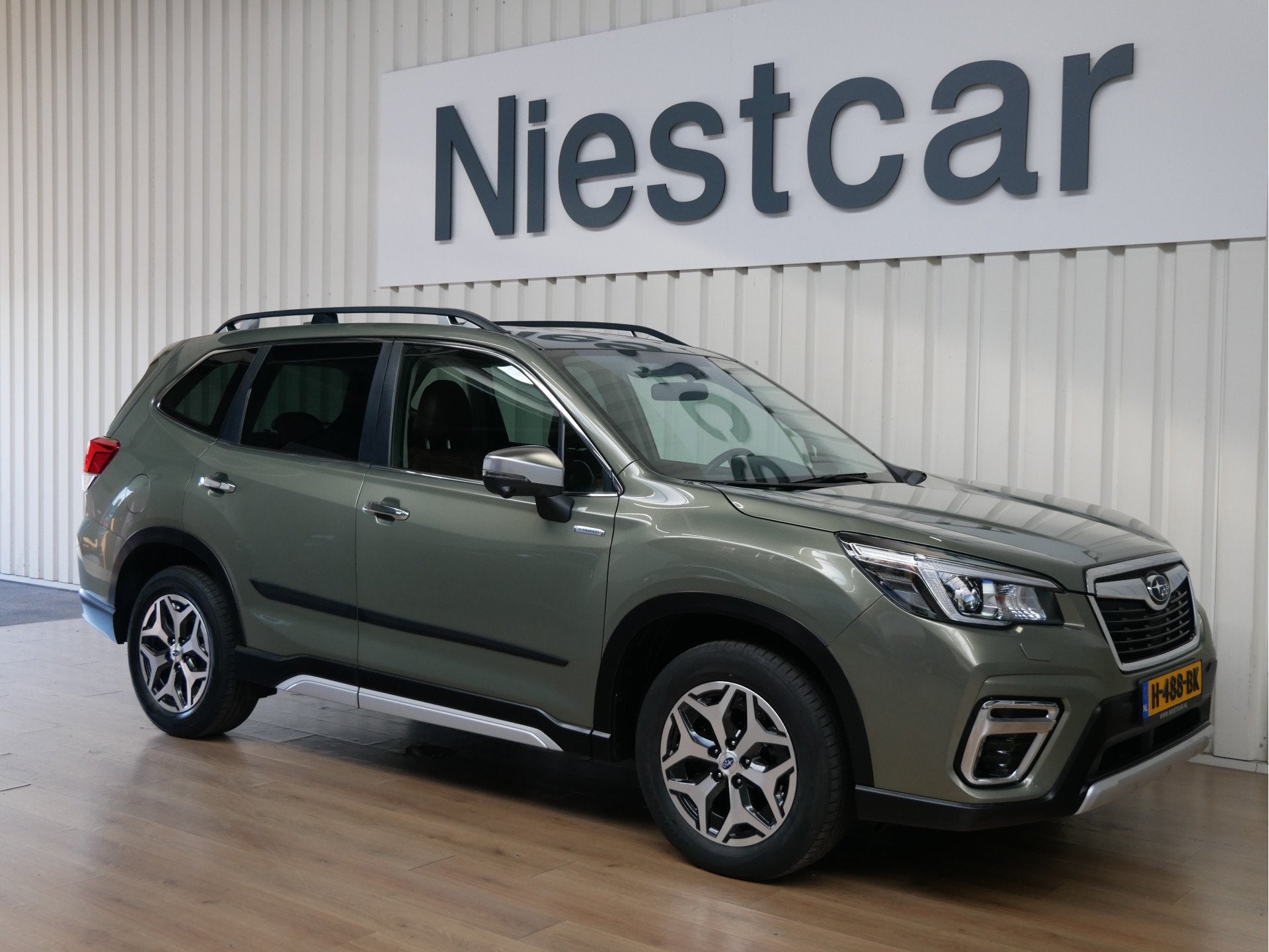 Subaru Forester 2.0i e-BOXER Premium (bj 2019, automaat), Auto's, Dealer onderhouden, 15 km/l, Euro 6, 4 cilinders