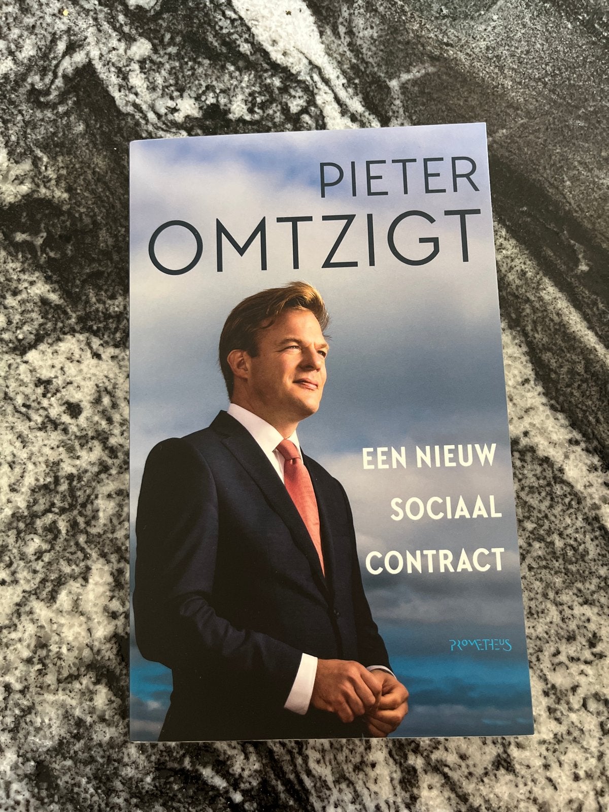 Pieter Omtzigt - Een Nieuw Sociaal Contract, Boeken, Ophalen of Verzenden, Zo goed als nieuw, Nederland