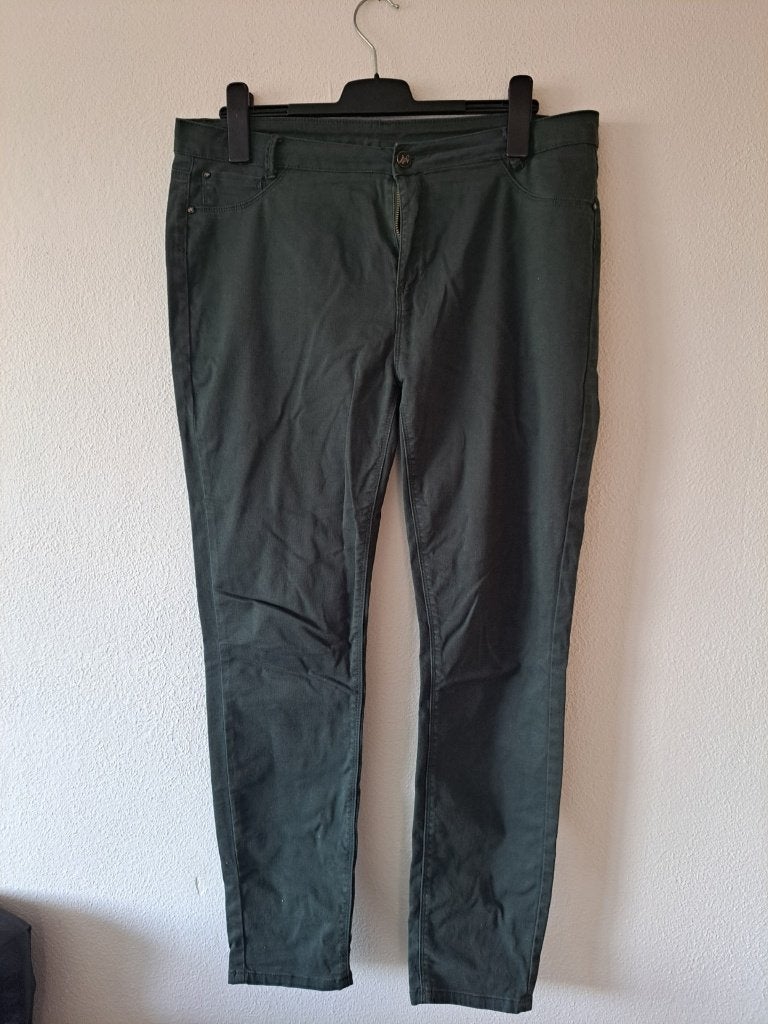 groene trend one broek maat 44, Maat 42/44 (L), Ophalen of Verzenden, Lang, Groen