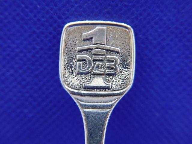 Lepeltje: 1 DZB 1977, Verzenden