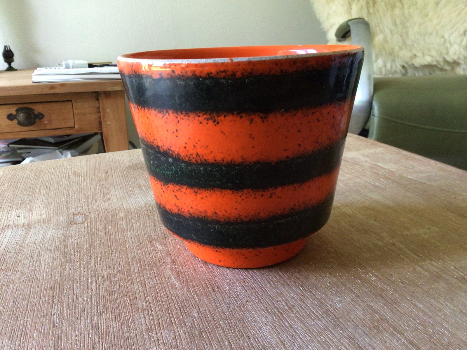 Vintage bloempot, jaren 60, orange bruin., Rond, Ophalen of Verzenden, Zo goed als nieuw, Aardewerk