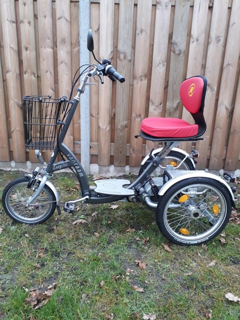 Te koop gevraagd 3 wielfiets liefst van raam electrische, Ophalen