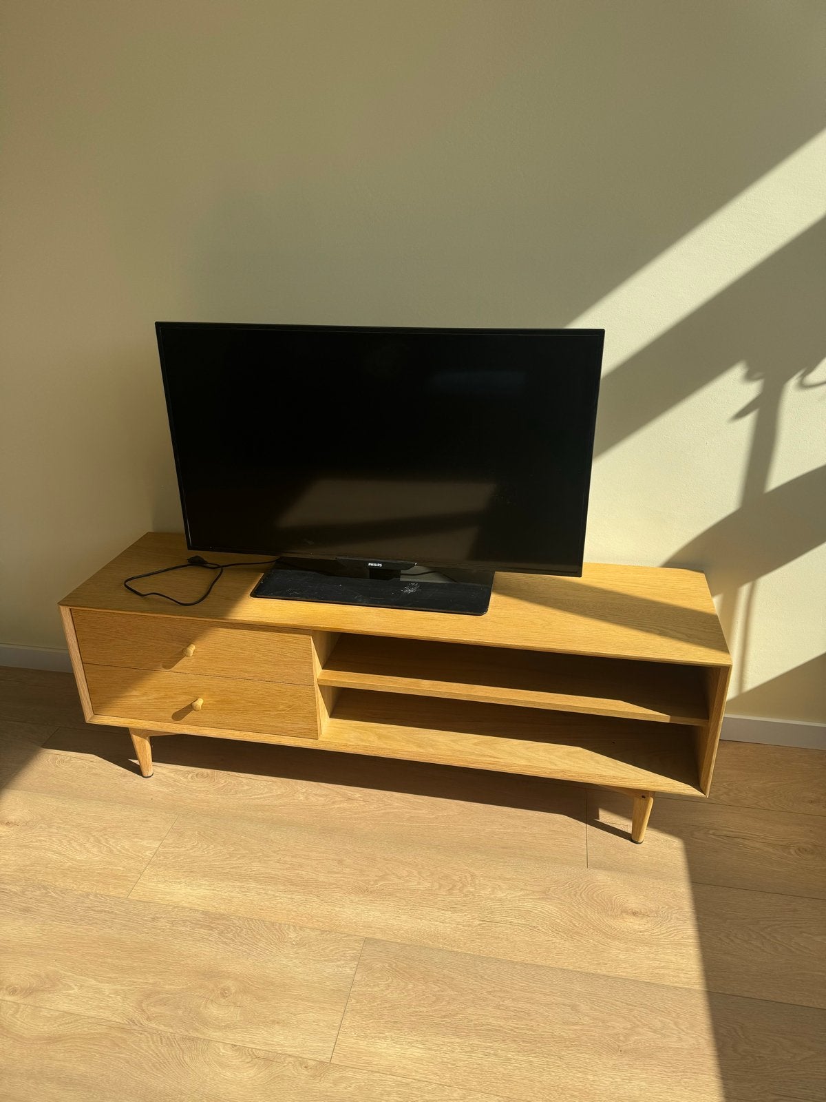 Retro/vintage TV-meubel van eikenhouten, Ophalen, 100 tot 150 cm, Zo goed als nieuw, Minder dan 100 cm