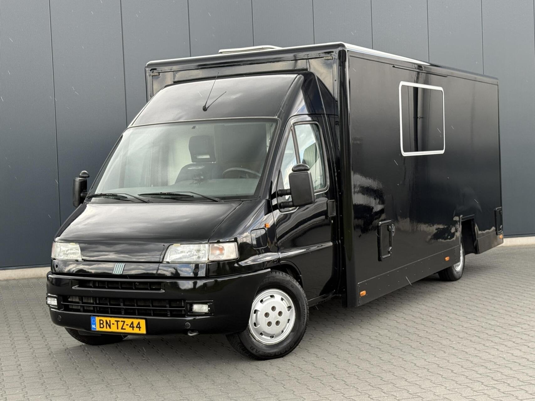 Fiat Ducato 2.5 TDI Foodtruck - Camper - Keurige Staat - Cam, Auto's, Stof, Gebruikt, 4 cilinders, 116 pk