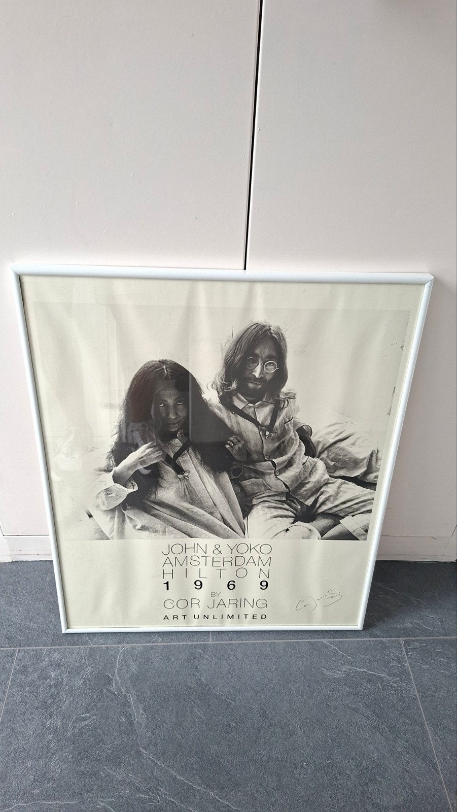 Cor Jaring - John & Yoko Bed-In Amsterdam Hilton 1969, Antiek en Kunst, Ophalen of Verzenden, Print, Print/reproductie, Gesigneerd