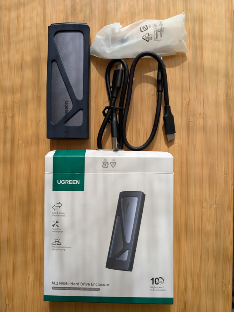 UGREEN M.2 NVMe Harde Schijf Behuizing - USB-C 10Gbps, UGREEN, SSD, Ophalen of Verzenden, Zo goed als nieuw