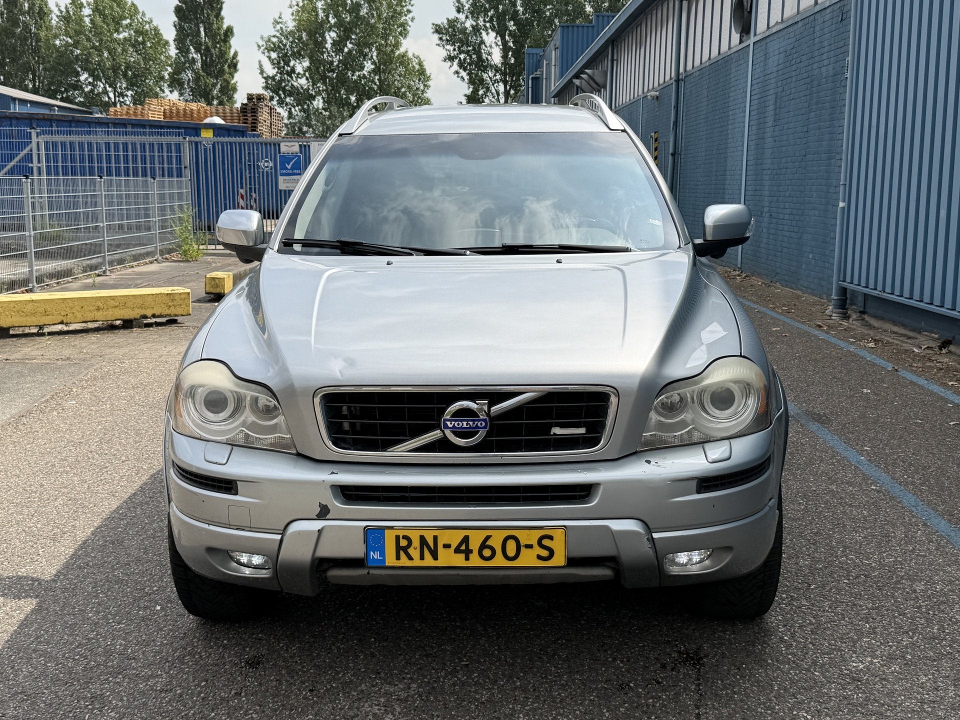 Volvo XC90 2.4 D5 Summum Inruilauto’s tegen vaste prijzen., Auto's, Volvo, Euro 5, Gebruikt, 255 €/maand, 7 stoelen