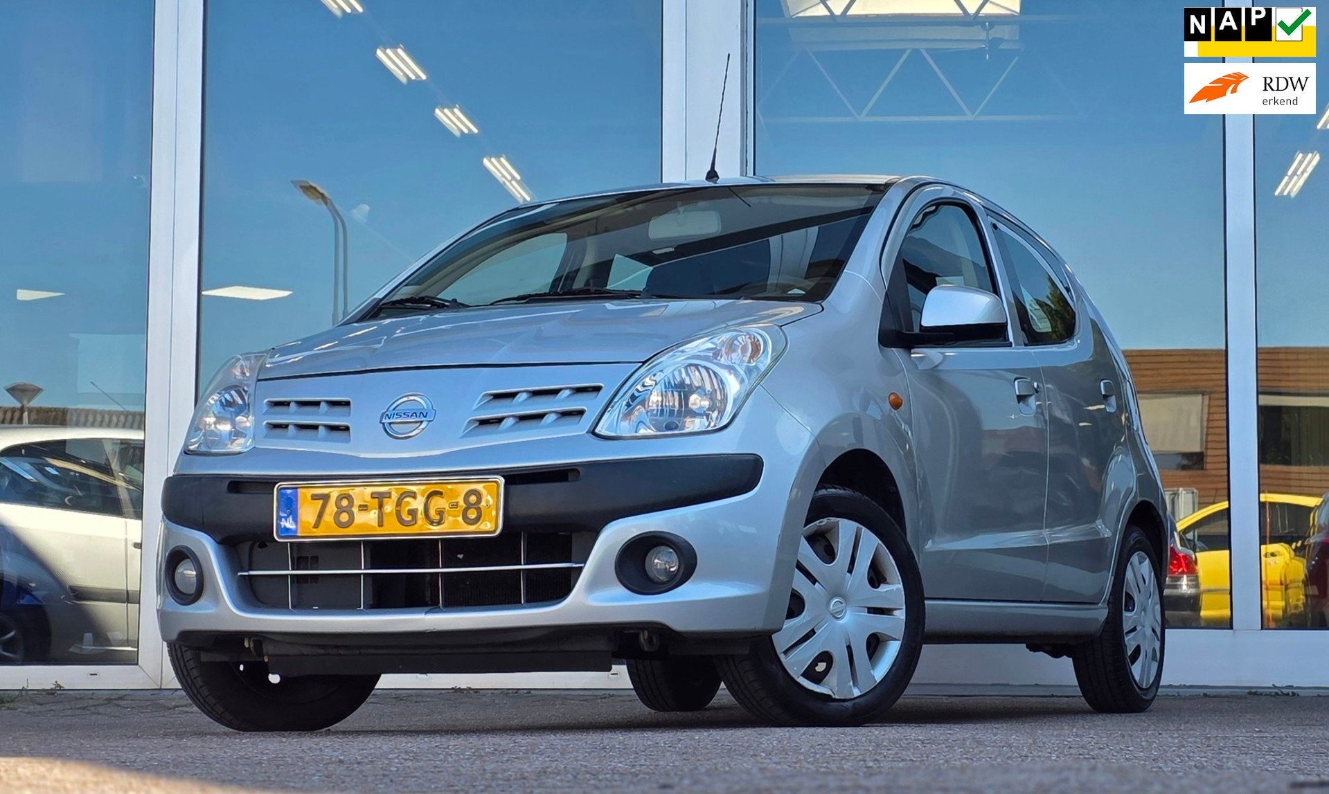 Nissan Pixo 1.0 Acenta Trekhaak Nieuwe APK Garantie, Auto's, Voorwielaandrijving, Euro 5, Stof, Gebruikt