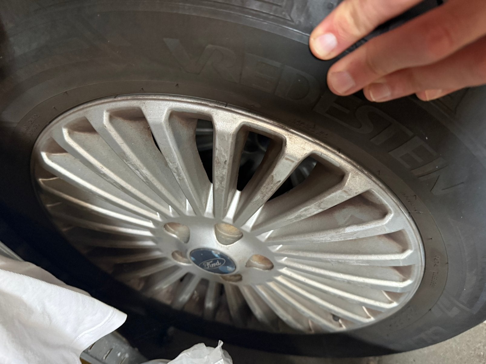 Zomer banden en velgen ford mondeo mk5, Ophalen, Gebruikt