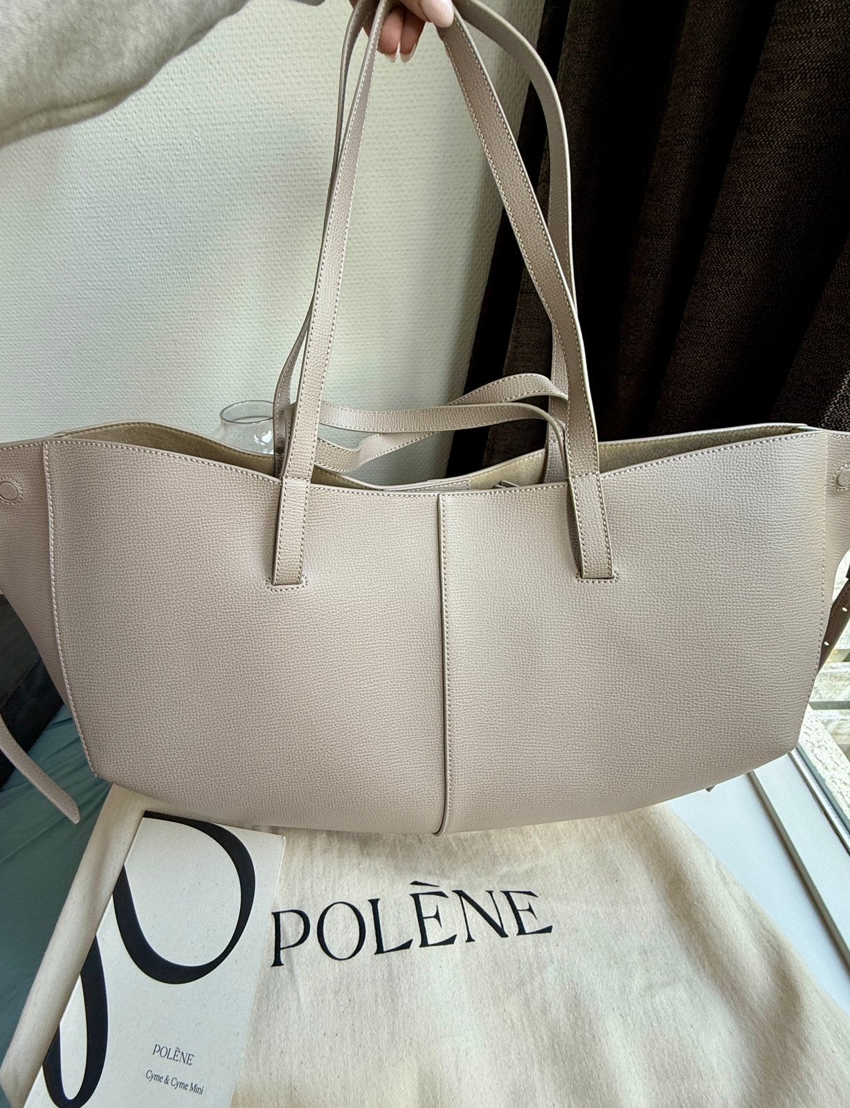 Zo goed als nieuwe Origineel Polene Cyme Large Taupe met bon, Ophalen of Verzenden, Zo goed als nieuw, Bruin, Handtas