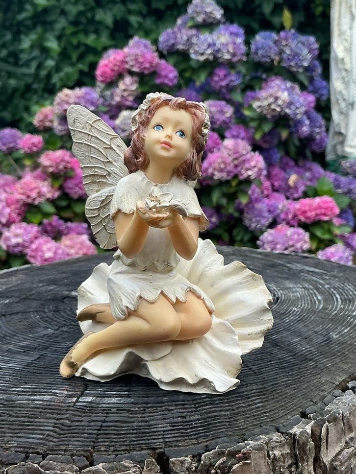 Lief Elfje Beeldje met Bloem ❤️, Verzamelen, Beelden en Beeldjes, Ophalen of Verzenden, Zo goed als nieuw, Fantasy