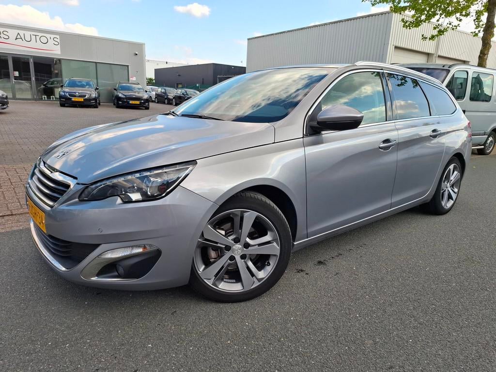 Peugeot 308 SW 1.2 e-THP Première PANO/CLIMA/CRUISE/NAVI!, Voorwielaandrijving, Gebruikt, 1199 cc, 1165 kg