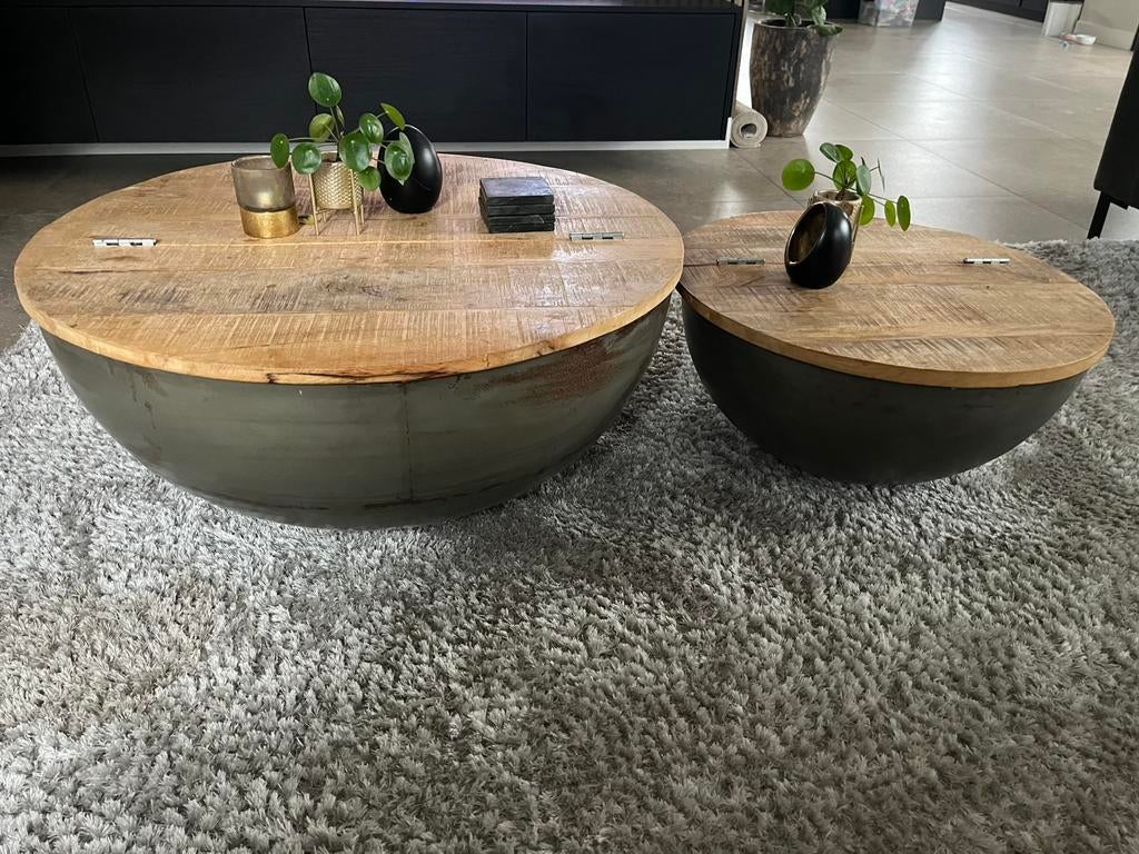 Industriele Metalen bowl tafels met teak houten blad 2 stuks, Huis en Inrichting, Ophalen, 50 tot 100 cm, Teakhout, Rond