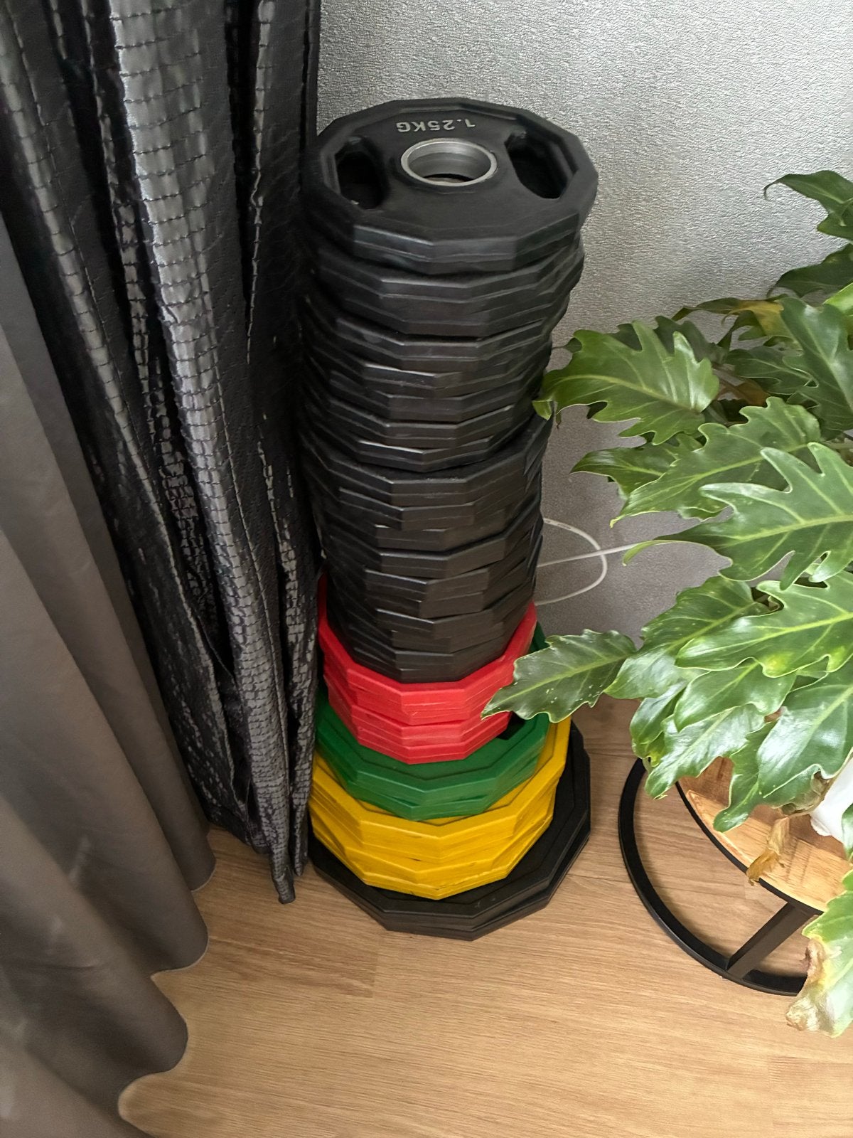 Kroon Halterschijven en Halterstangen Set - Totaal 130kg, Sport en Fitness, Ophalen, Gebruikt, Armen, Halterschijven