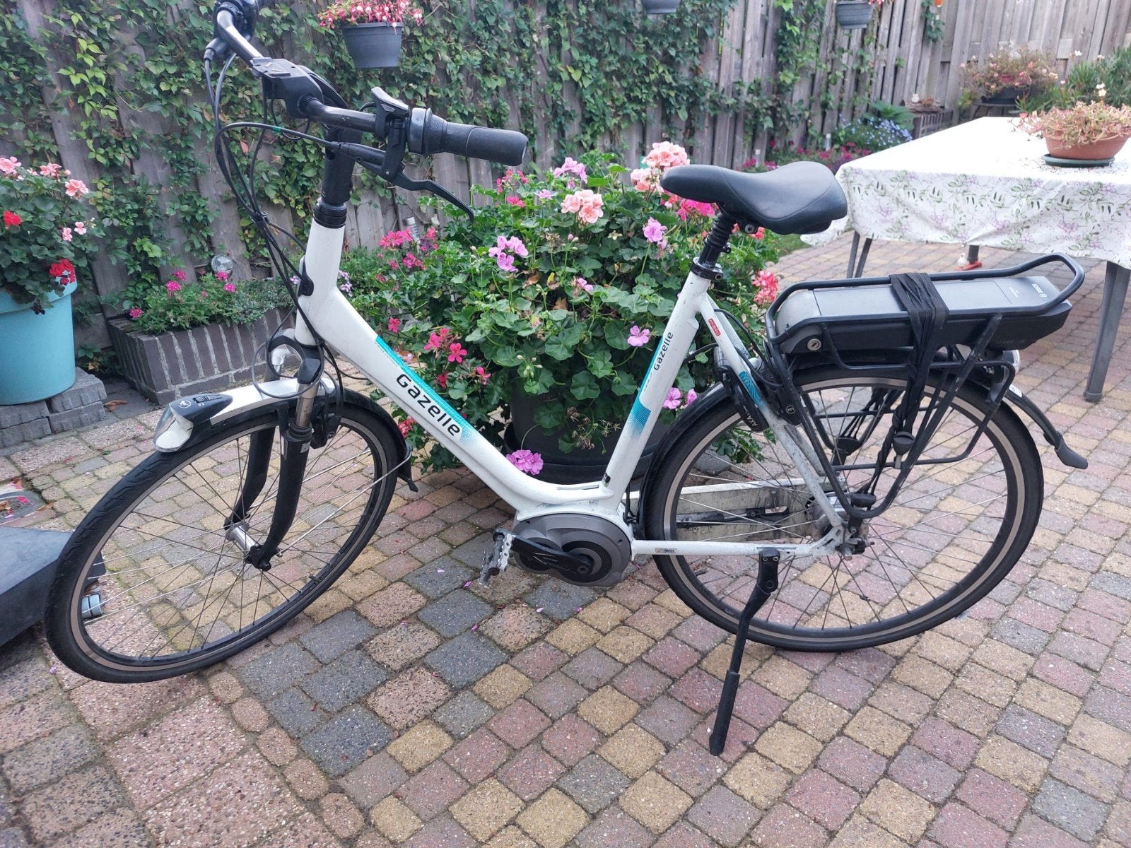 Gazelle e-bike uit 2015 met 2 accu's - opknapper, Fietsen en Brommers, Ophalen, Gebruikt, Gazelle