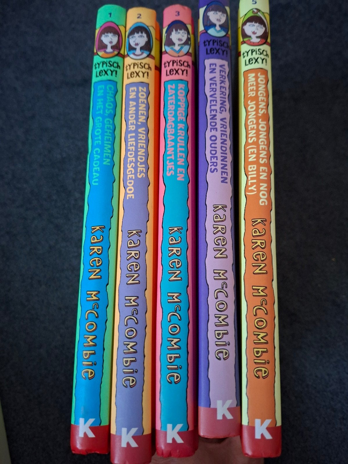 K. MacCombie - chaos, geheimen, Boeken, Ophalen of Verzenden, Zo goed als nieuw, K. MacCombie