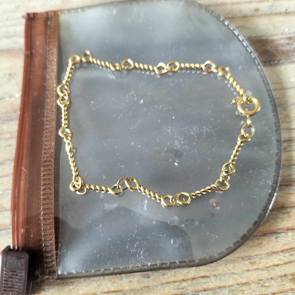 Armbandje goud kleur 4 €, Ophalen of Verzenden, Nieuw, Goud, Staal
