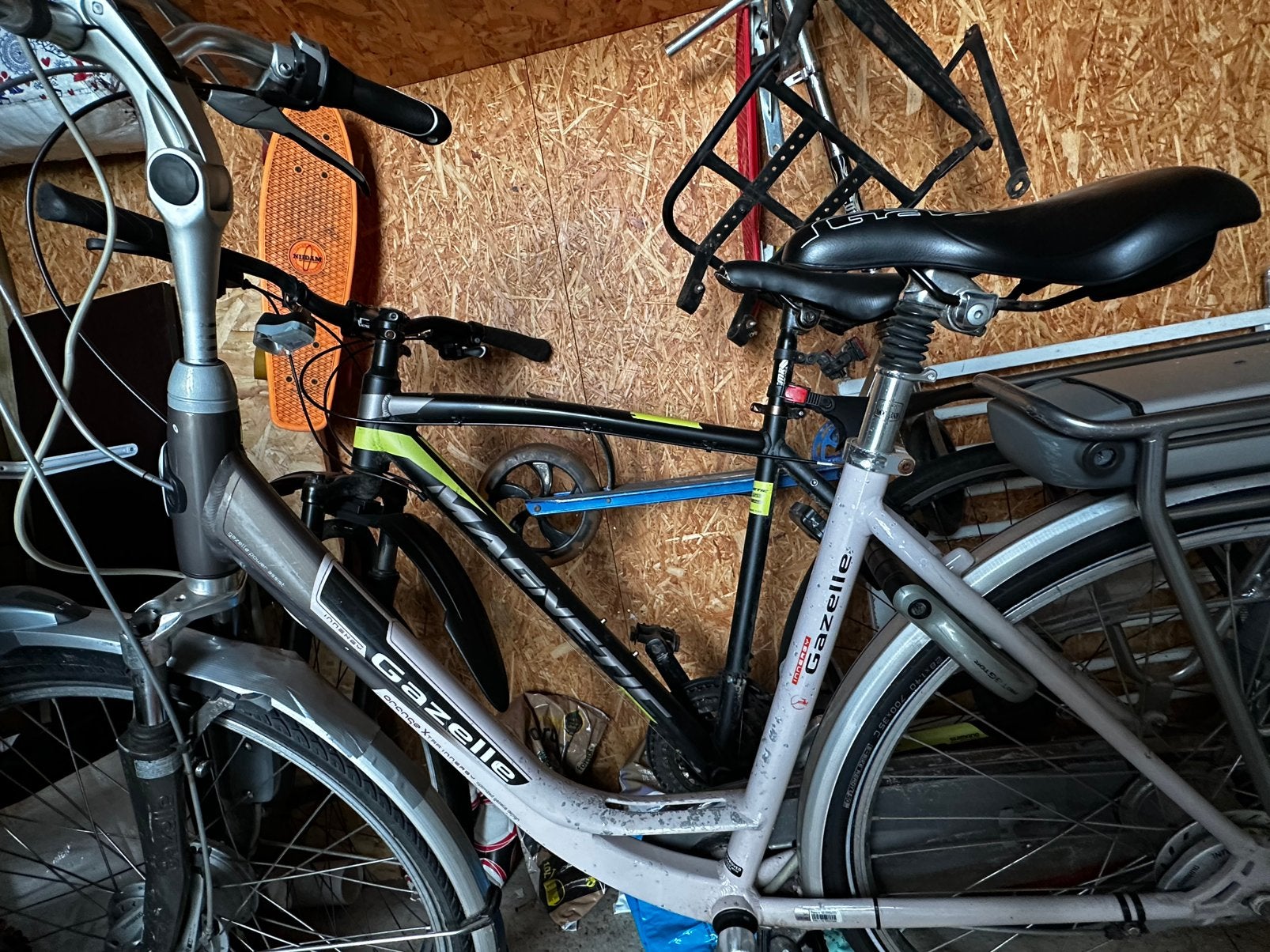 2 Gazelle fietsen, Ophalen, Gebruikt, 50 km per accu of meer, Gazelle