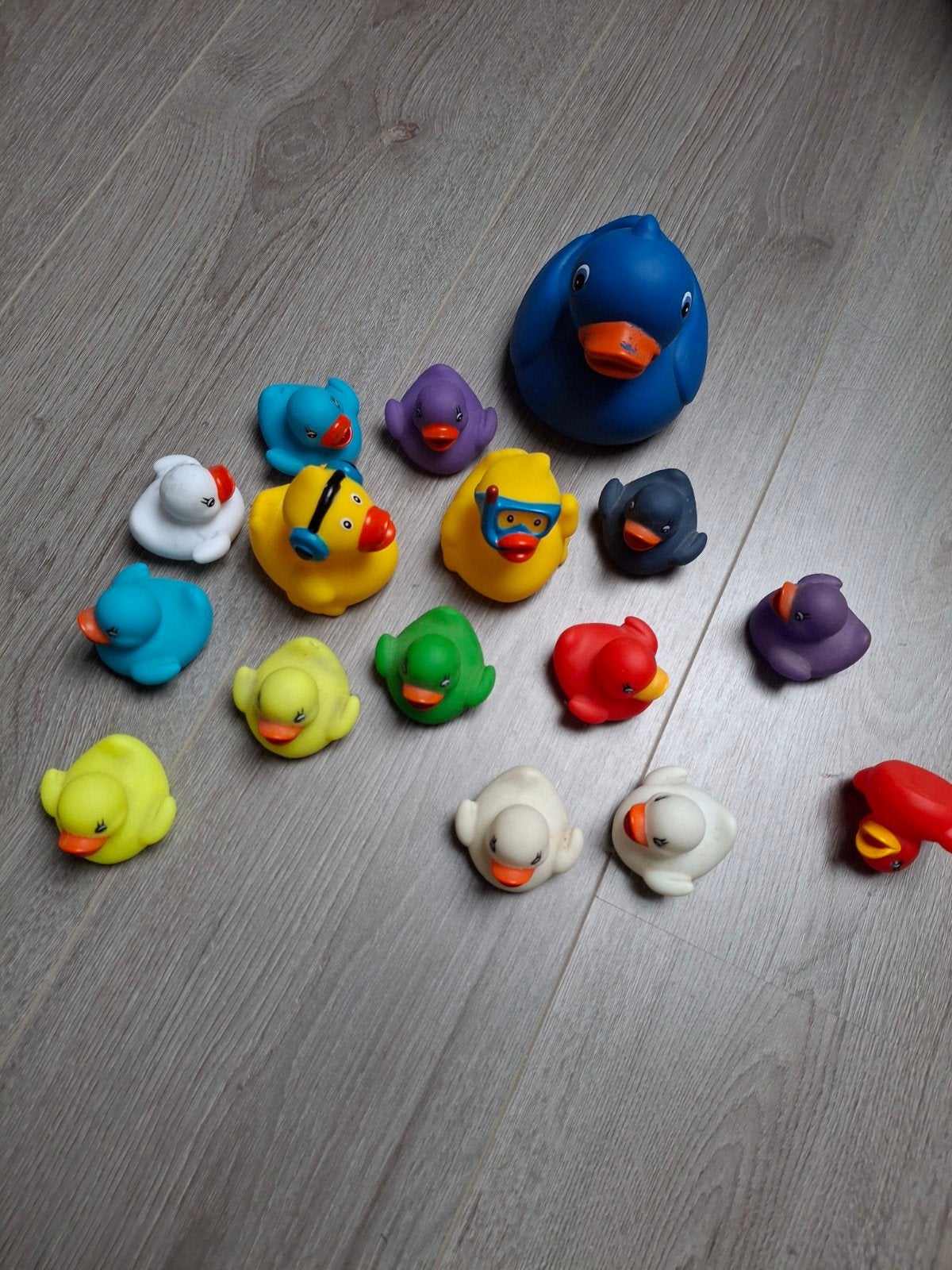 Leuke verzameling badeendjes - 15 stuks, Ophalen, Gebruikt, Jongen of Meisje