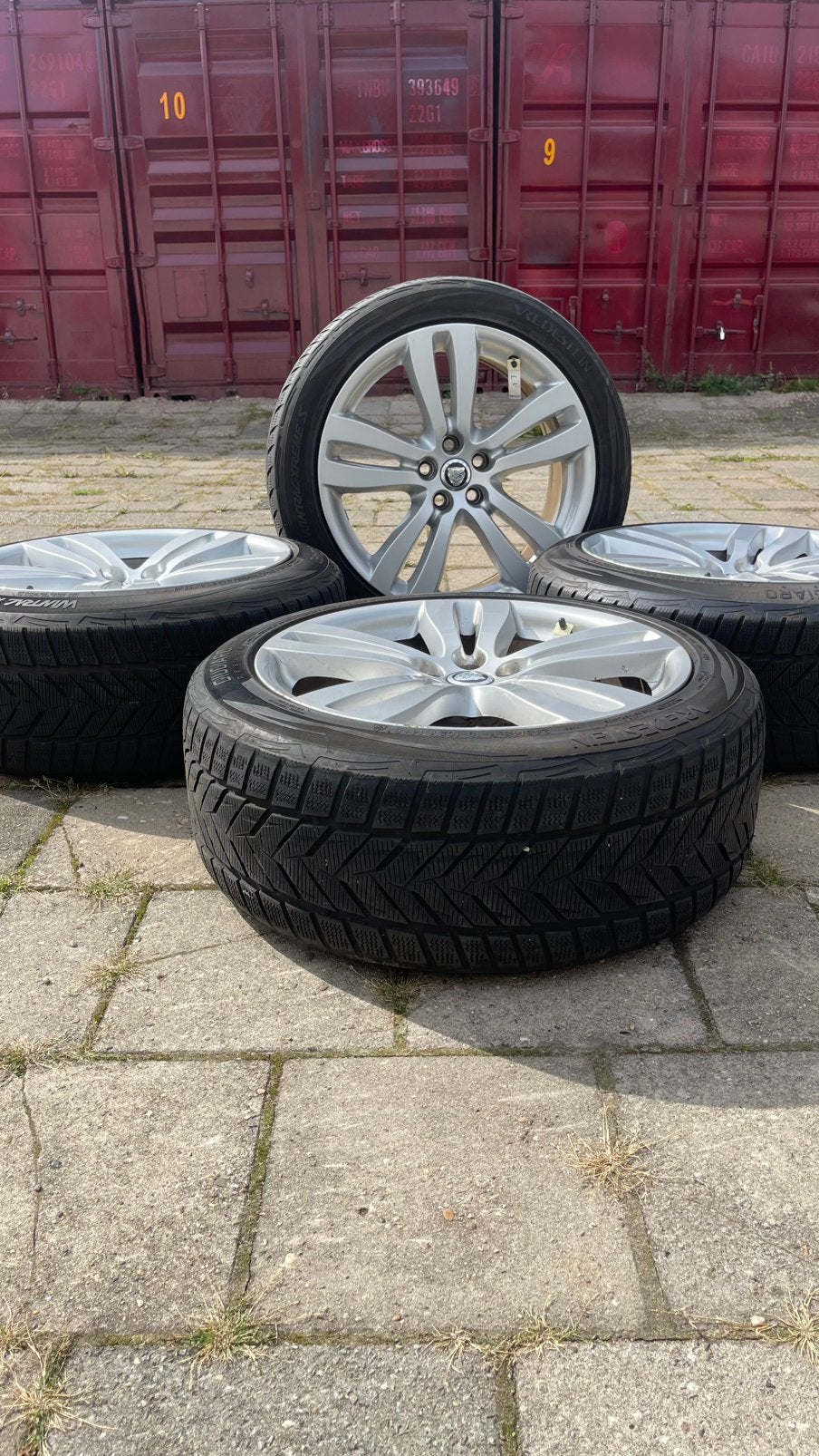 Aangeboden Jaguar velgen 19 inch breedset, met banden, Banden en Velgen, Winterbanden, Personenwagen, Ophalen