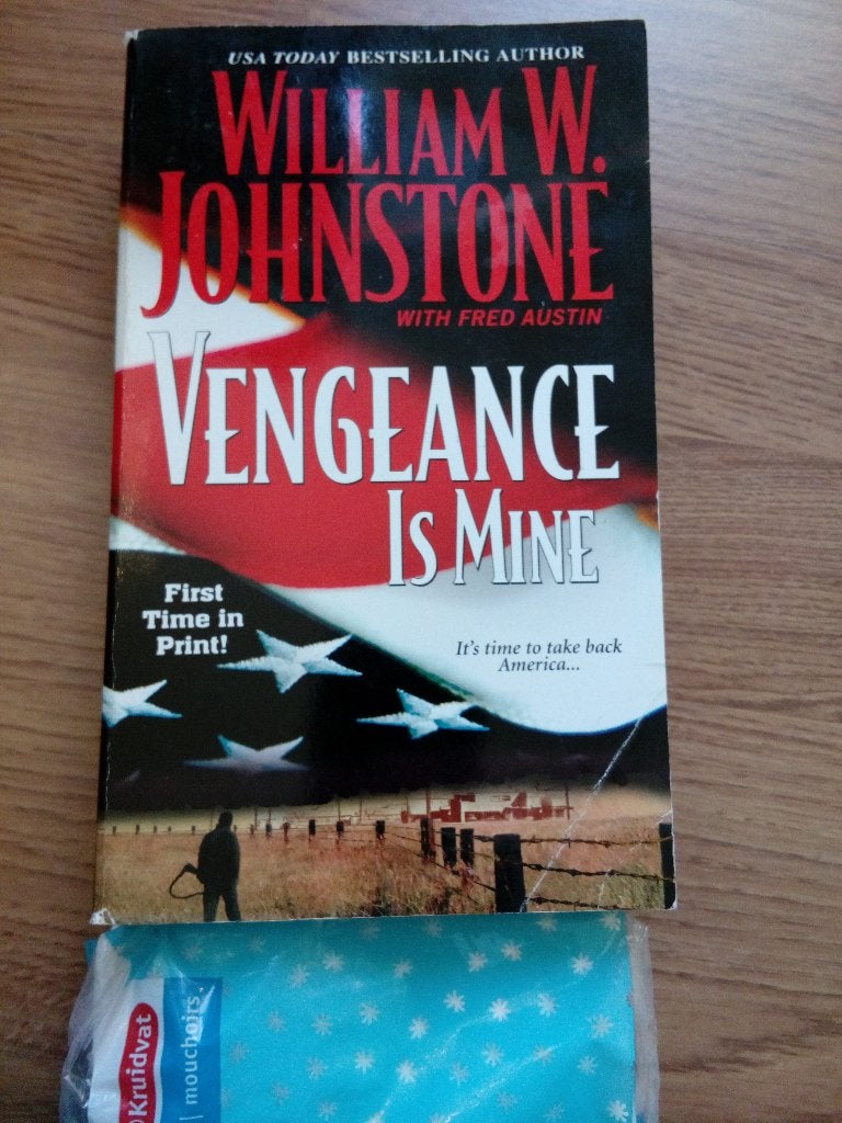 William w johnstone:vengeance is mine. Pocket m, Ophalen, Gelezen, William w johnstone