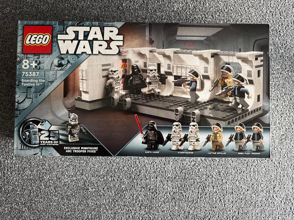 LEGO Star Wars 75387 Boarding the Tantive IV Nieuw, Ophalen of Verzenden, Nieuw