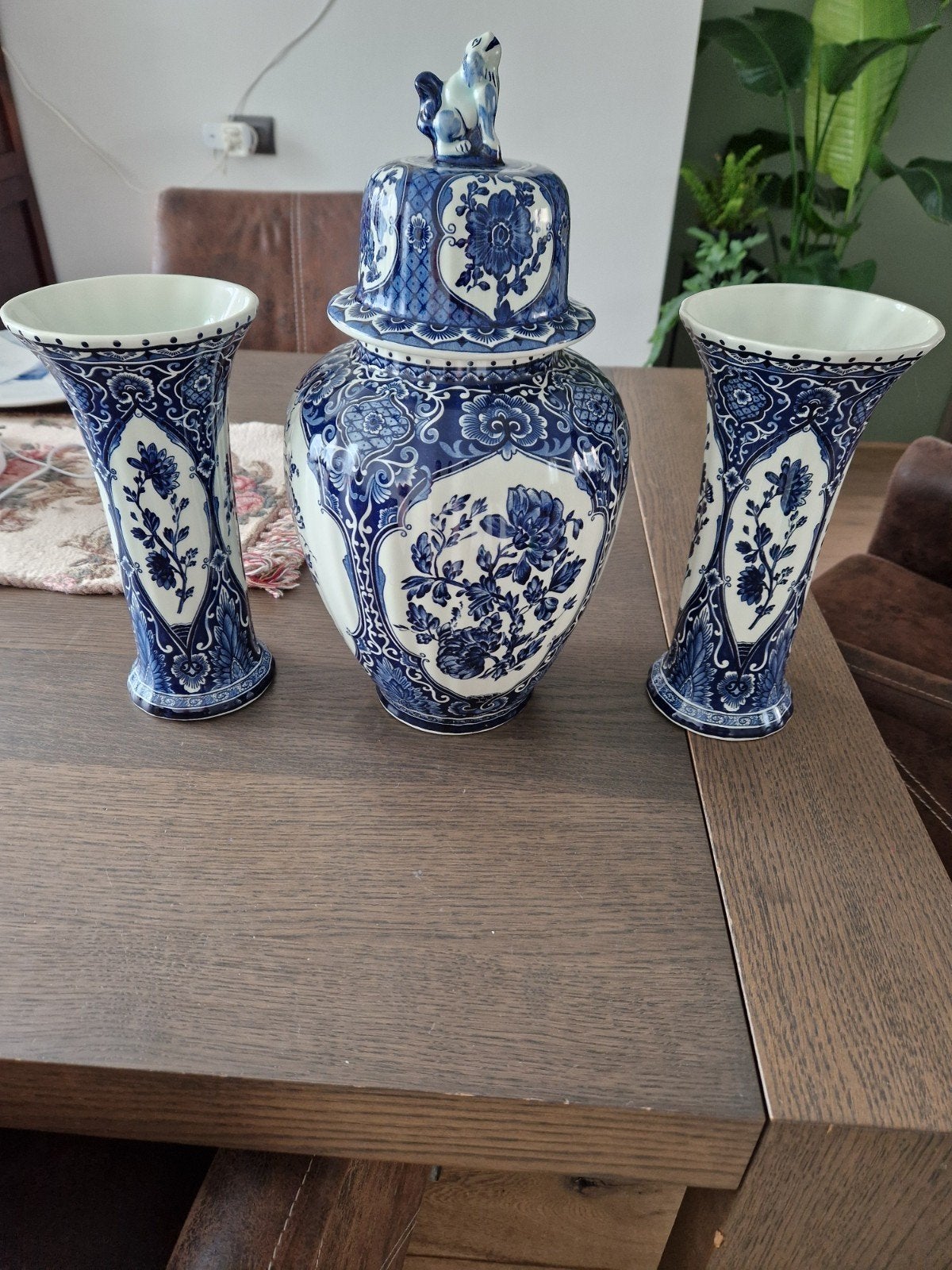 Delfts Blauw vazen set van Royal Boch, Antiek en Kunst, Antiek | Vazen, Ophalen of Verzenden