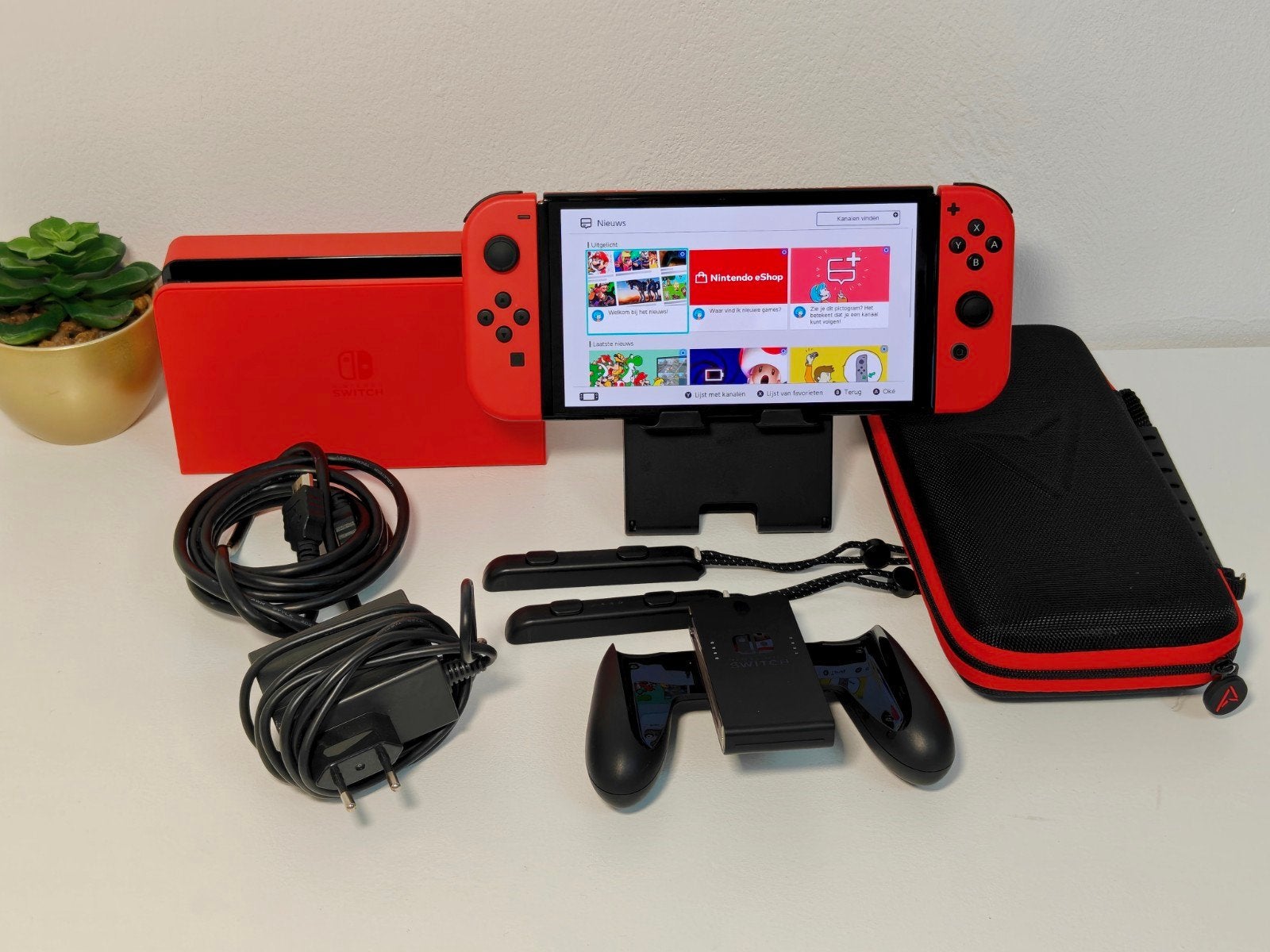 Nintendo Switch OLED - Mario Red Editie, Overige genres, 1 speler, Ophalen of Verzenden, Zo goed als nieuw