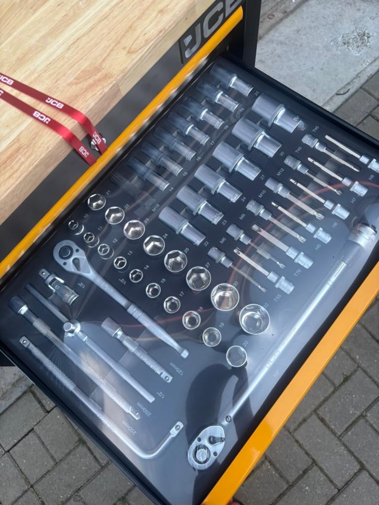 JCB Gereedschapswagen met uitgebreide gereedschapset, Ophalen of Verzenden, Zo goed als nieuw