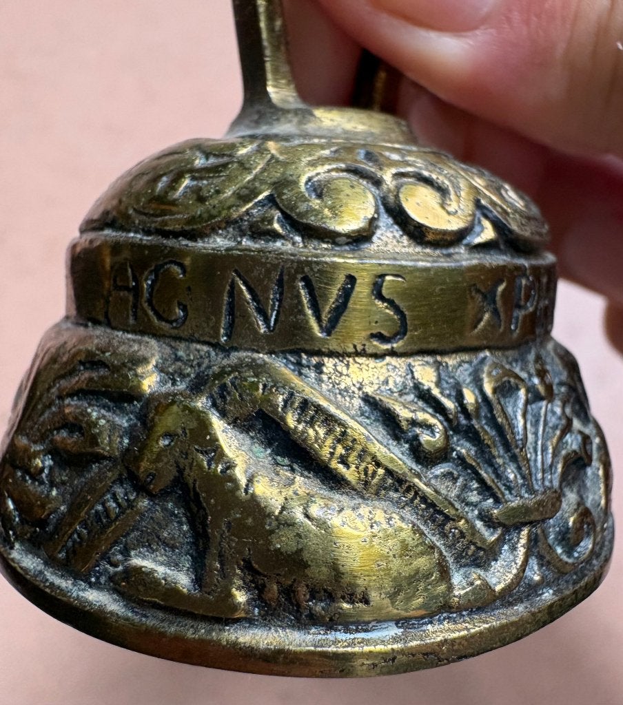 Mooie kleine kloosterbel uit Clerveaux, Ophalen of Verzenden