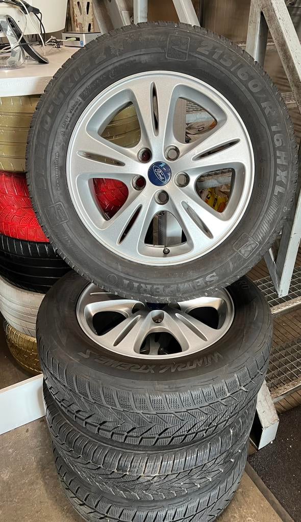 BANDEN MET VELGEN va. 200 eoru, Auto-onderdelen, Banden en Velgen, 18 inch, 215 mm, Nieuw, Ophalen of Verzenden