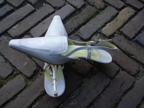 SLINGBACKS FIRETTI WIT NIEUW 39 GRATIS VERZENDING PER POST, Pumps, Verzenden, Wit, Nieuw