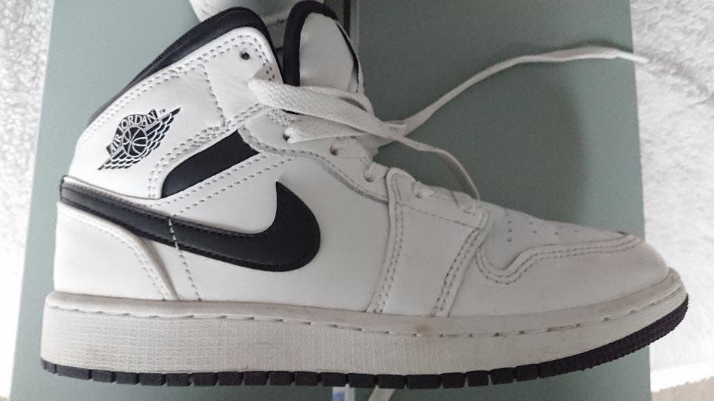 Nike Air Jordan maat 37,5 z.g.a.n., Kinderen en Baby's, Kinderkleding | Schoenen en Sokken, NIKE, Meisje, Overige typen, Ophalen of Verzenden