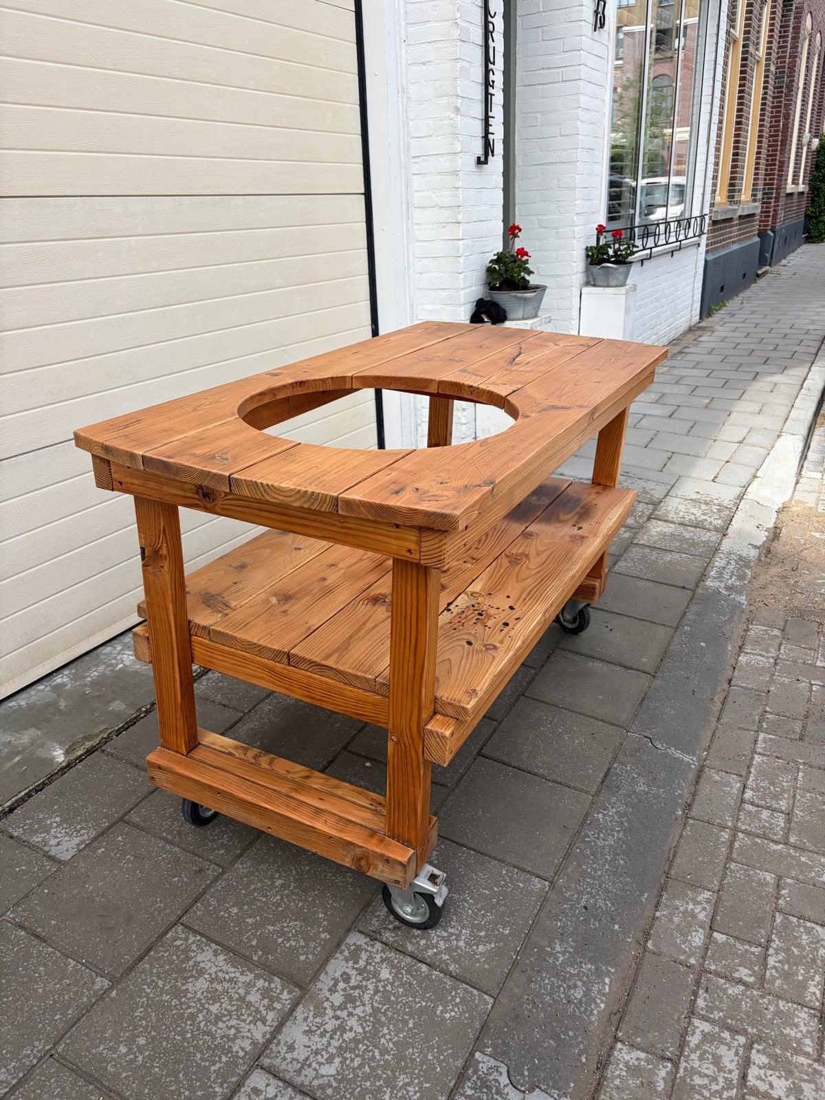 Big Green Egg BBQ tafel met hoes, Ophalen, Gebruikt, Houtskool, Vrijstaand