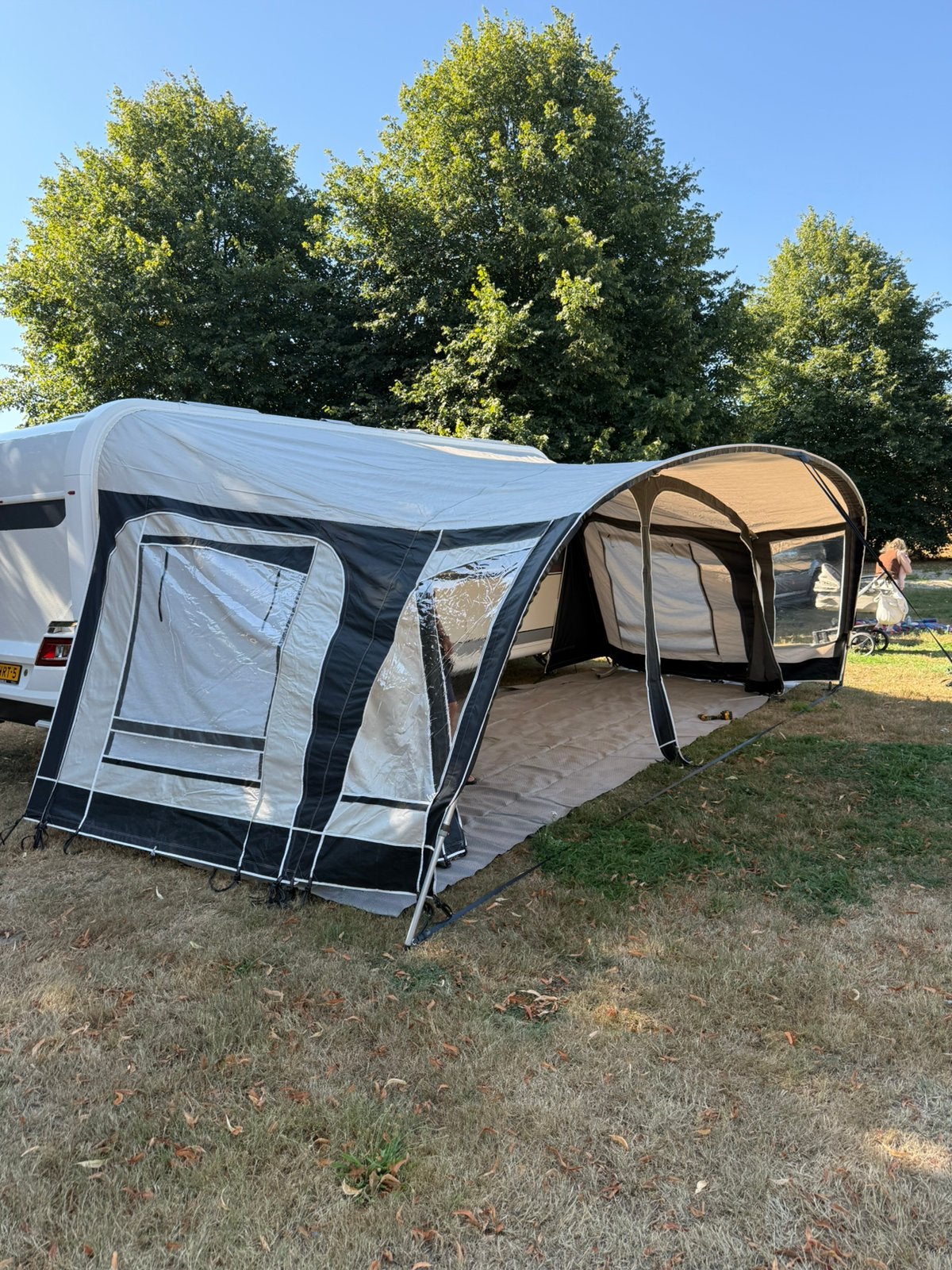 Unico voortent genua maat 13 met petluifel en kuipzeil, Caravans en Kamperen, Ophalen, Zo goed als nieuw, Tot en met 4