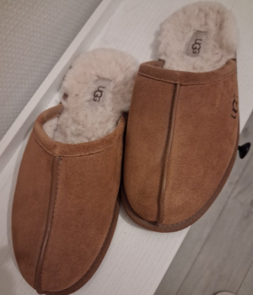 UGS pantoffels dames, Ophalen, Bruin, Ugs, Zo goed als nieuw