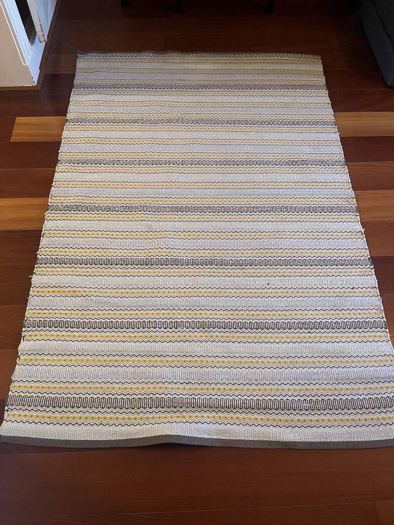 Tapijt Habitat 120cm x 180cm, Huis en Inrichting, Ophalen, Gebruikt, 100 tot 150 cm, Blauw