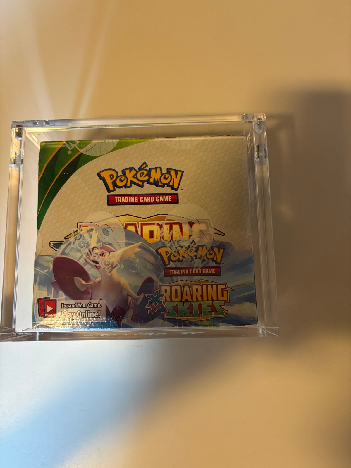 Pokémon TCG: Roaring Skies Boosterbox ruilen tegen 80% !!, Ophalen of Verzenden, Nieuw, Boosterbox