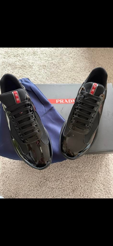 Prada Sneakers Zwart Lakleer en Mesh, Ophalen of Verzenden, Zo goed als nieuw, Zwart, Sneakers of Gympen