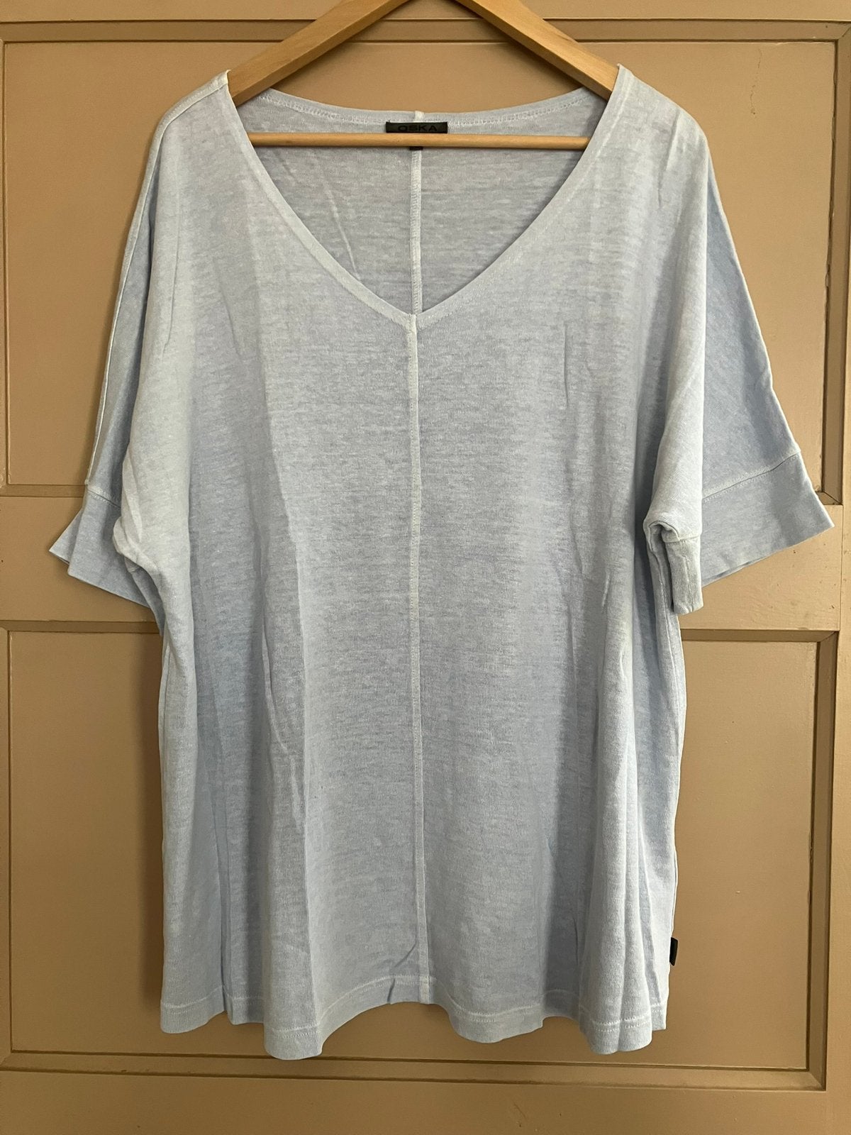 OSKA Fijn lichtblauw Shirt Hennep Katoen, mt 3, Maat 42/44 (L), Korte mouw, Gedragen, Verzenden