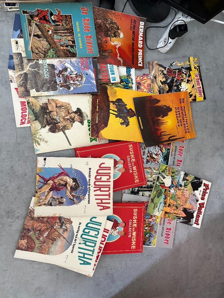Grote collectie stripboeken: Prins Valiant, Comanche etcetc, Dagoud, Meerdere stripboeken, Ophalen, Gelezen