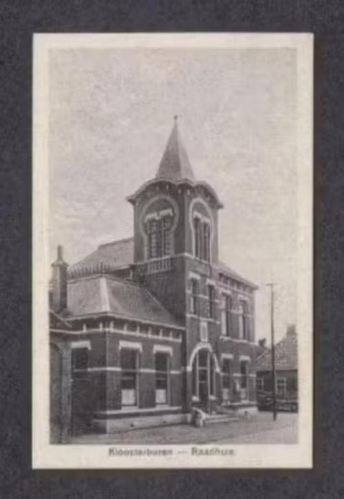 Kloosterburen Raadhuis 1929 naar Standdaarbuiten., Verzamelen, Ansichtkaarten | Nederland, Ophalen of Verzenden, 1920 tot 1940