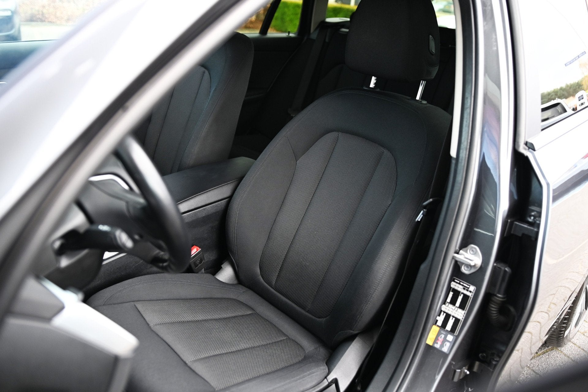 BMW 3 Serie Touring 330e Automaat / Comfort Access / Achteru, Auto's, 1998 cc, Gebruikt, Euro 6, 4 cilinders